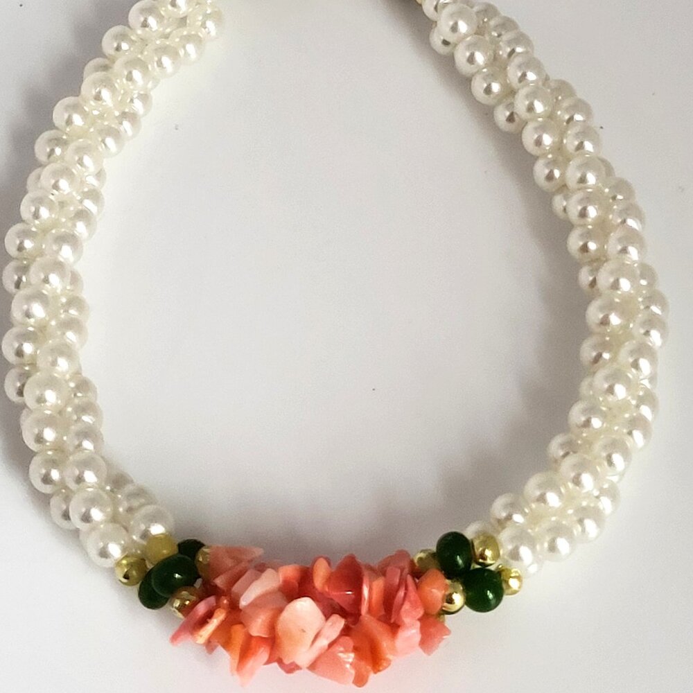 Vintage Faux pearl Coral & Jade 1970's Bracelet Cluster 8"